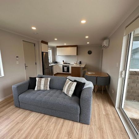 Cosy Self Contained 2 Bedroom Townhouse Hamilton Dış mekan fotoğraf