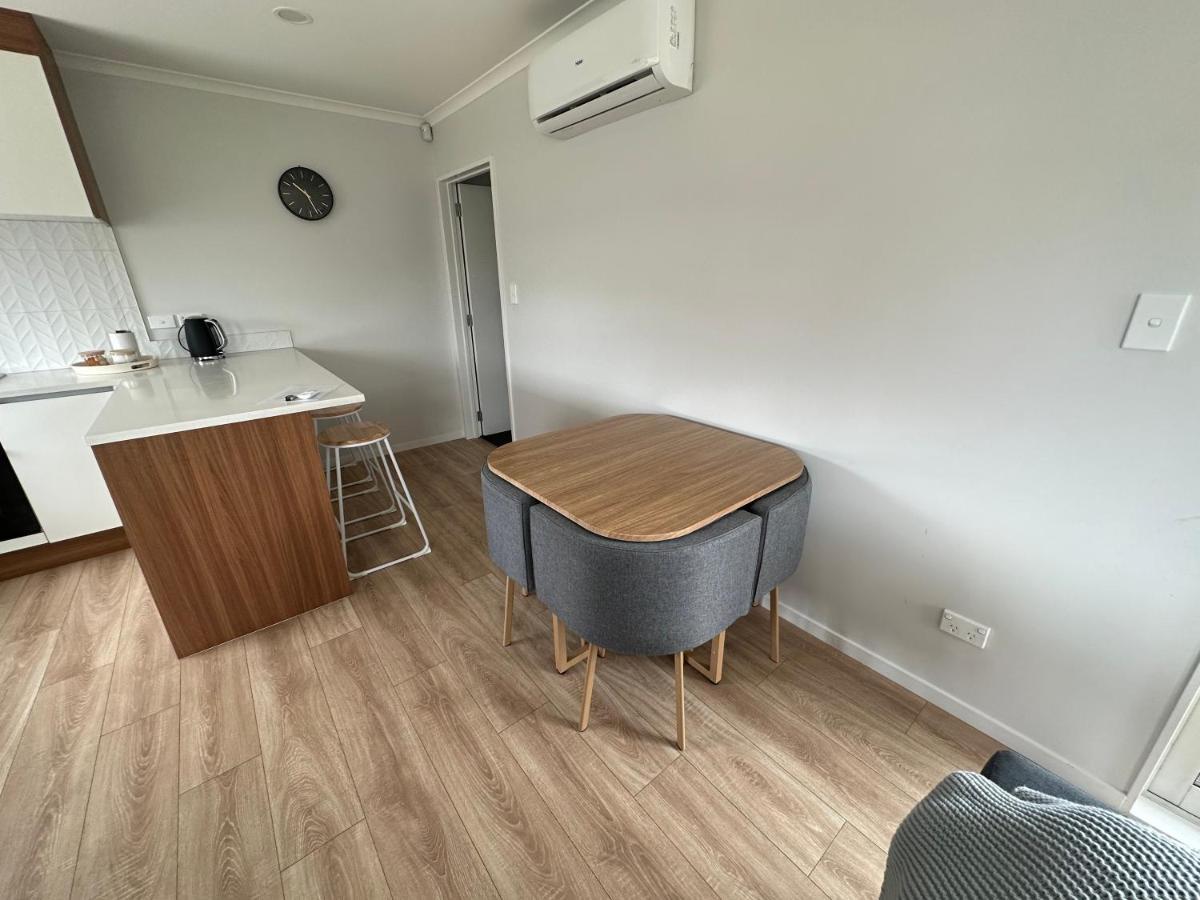 Cosy Self Contained 2 Bedroom Townhouse Hamilton Dış mekan fotoğraf